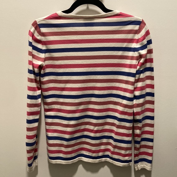 Lacoste V-neck top - Picture 2 of 3